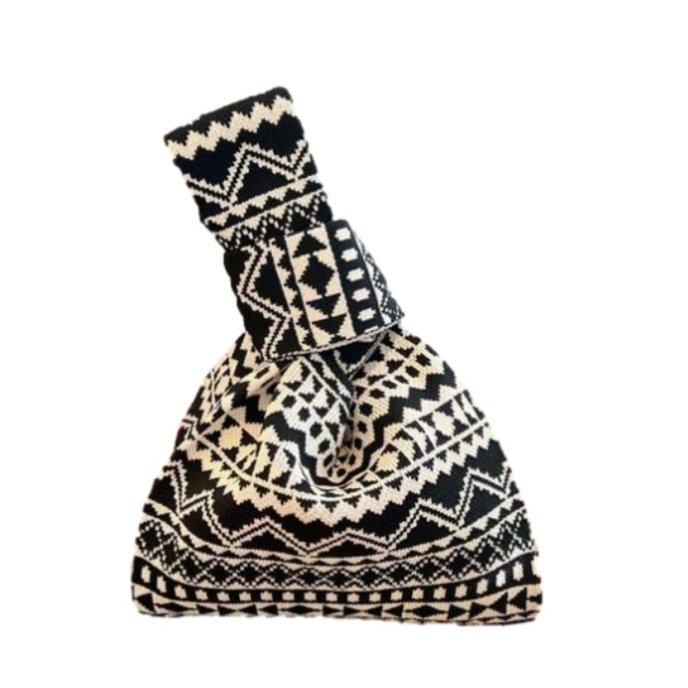 Geometric Pattern Purse In Black - Picture 1 of 3